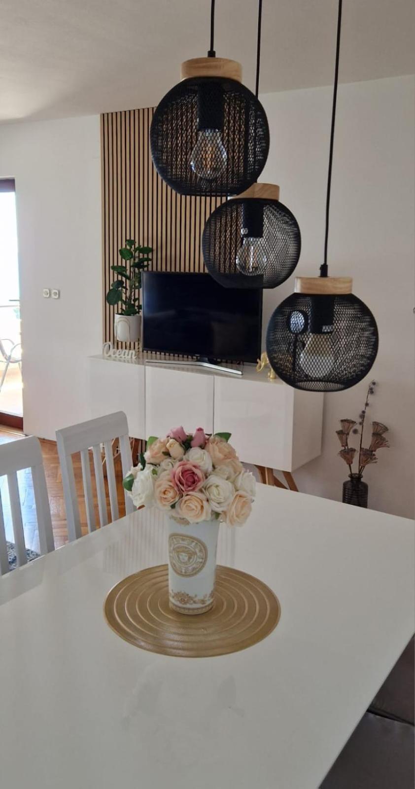 Ocean Apartman Jesenice  Bagian luar foto